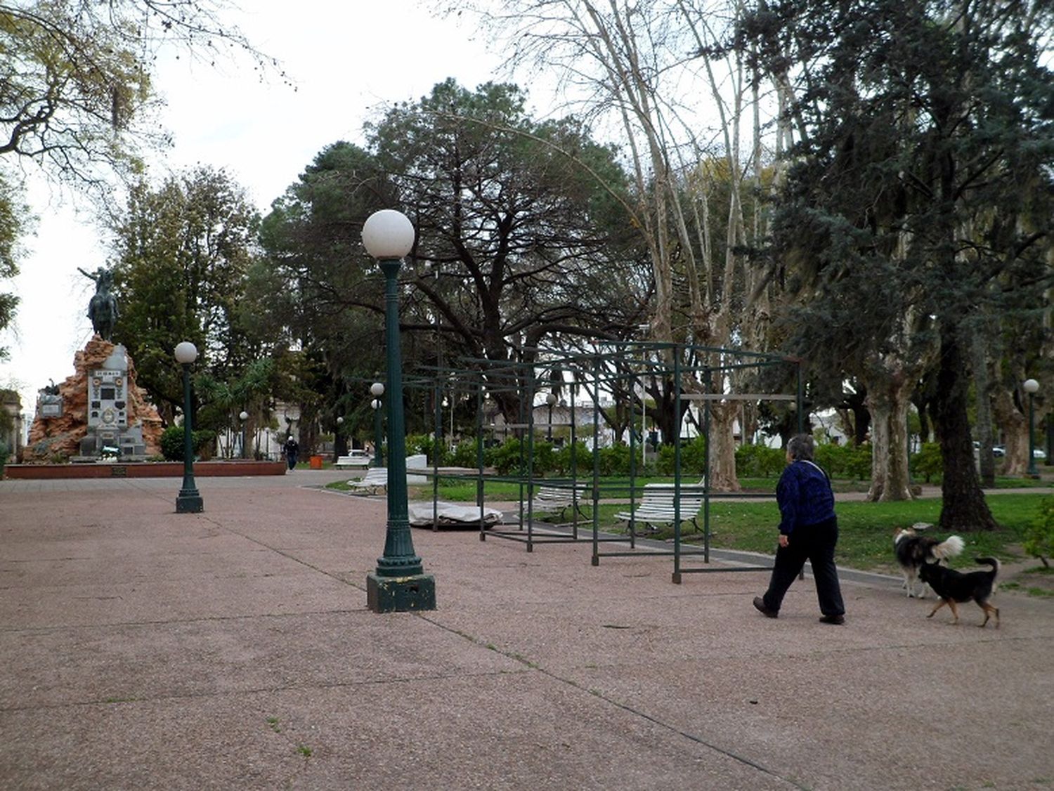 Cielo nublado y posibilidad de lluvias por la mañana, el pronóstico para el martes