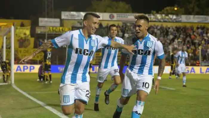Racing pisó fuerte en Bahía Blanca