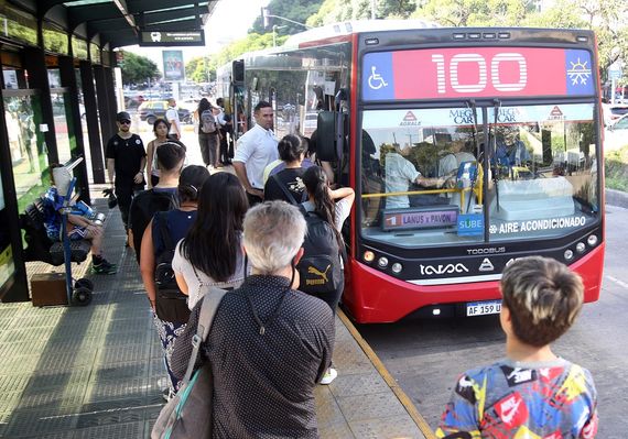 El Gobierno utilizará un préstamo para cambiar subsidios a energía y transporte
