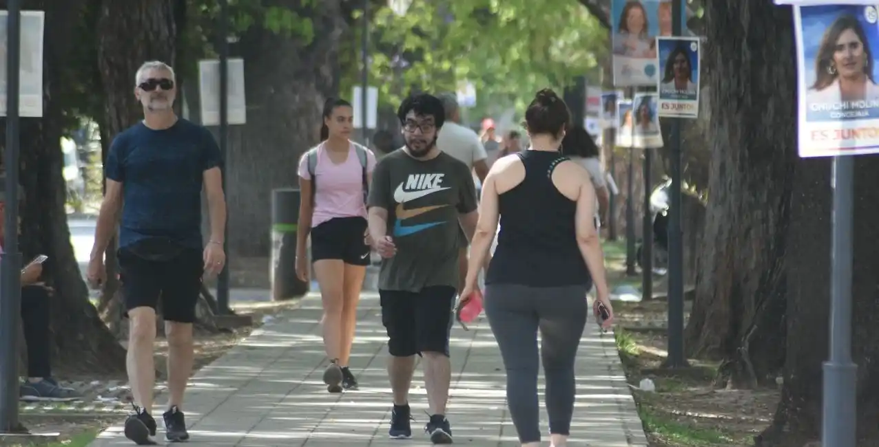 Jueves caluroso en la ciudad de Santa Fe