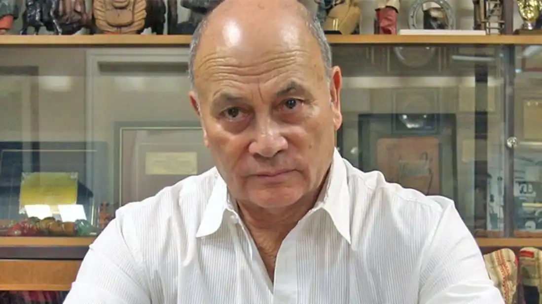 "Momo" Venegas disparó contra el PJ, la CGT, Scioli, Gioja y Massa