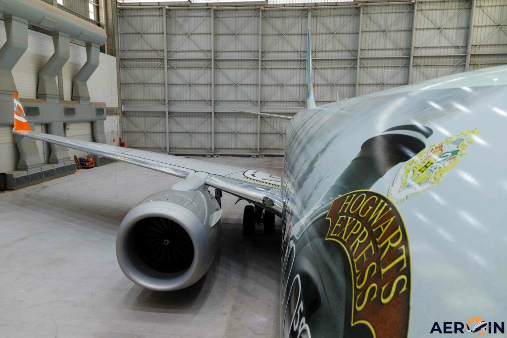 Un 737 MAX de GOL estrena livery especial de Harry Potter