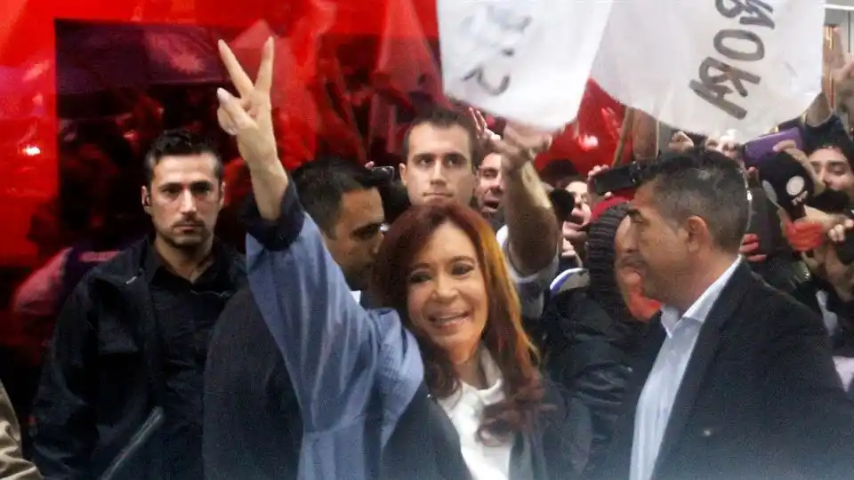 Cristina Kirchner presentó un escrito ante Bonadio