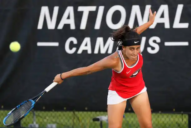 Carlé cayó en semifinales