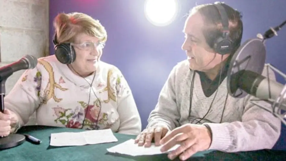 Convocan a adultos mayores a participar de un taller de radio gratuito