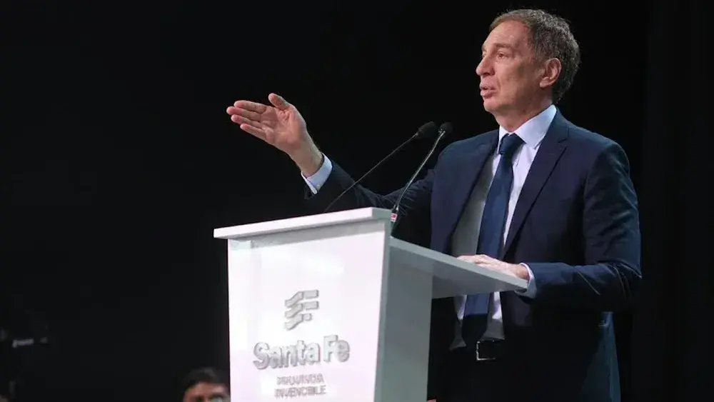 El jefe de Gabinete, Diego Santilli, en su paso por Santa Fe.