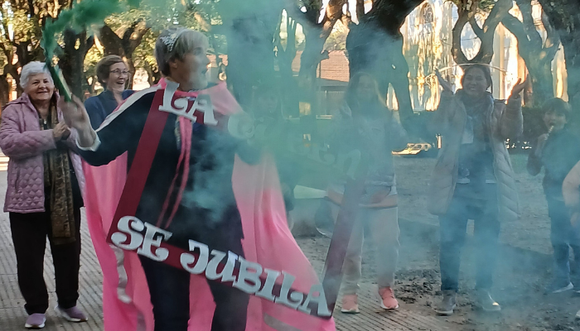 Una maestra que dejó huella: emotiva despedida a Silvina Rosales, tras 25 años de docencia
