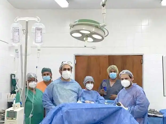 Se realizó de manera exitosa, la segunda
cirugía de reemplazo total de cadera