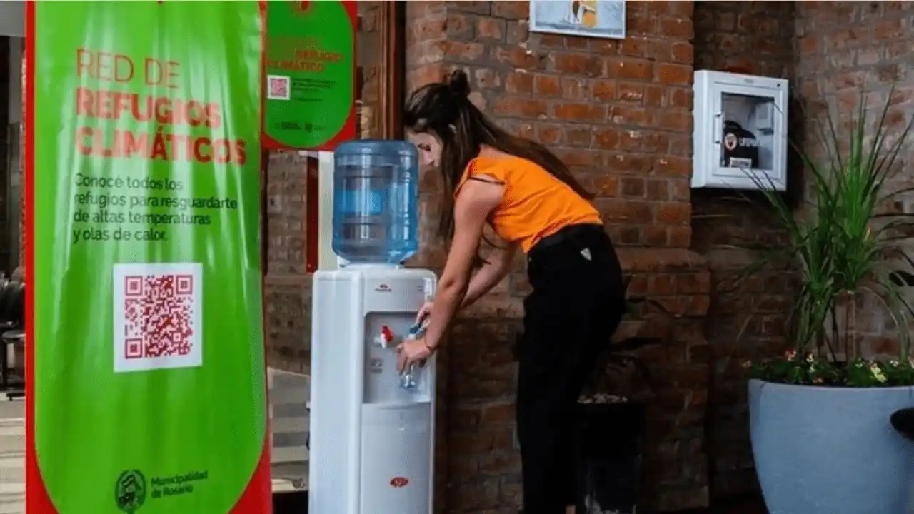 Refugios climáticos en Rosario: mapa y horarios para enfrentar la ola de calor