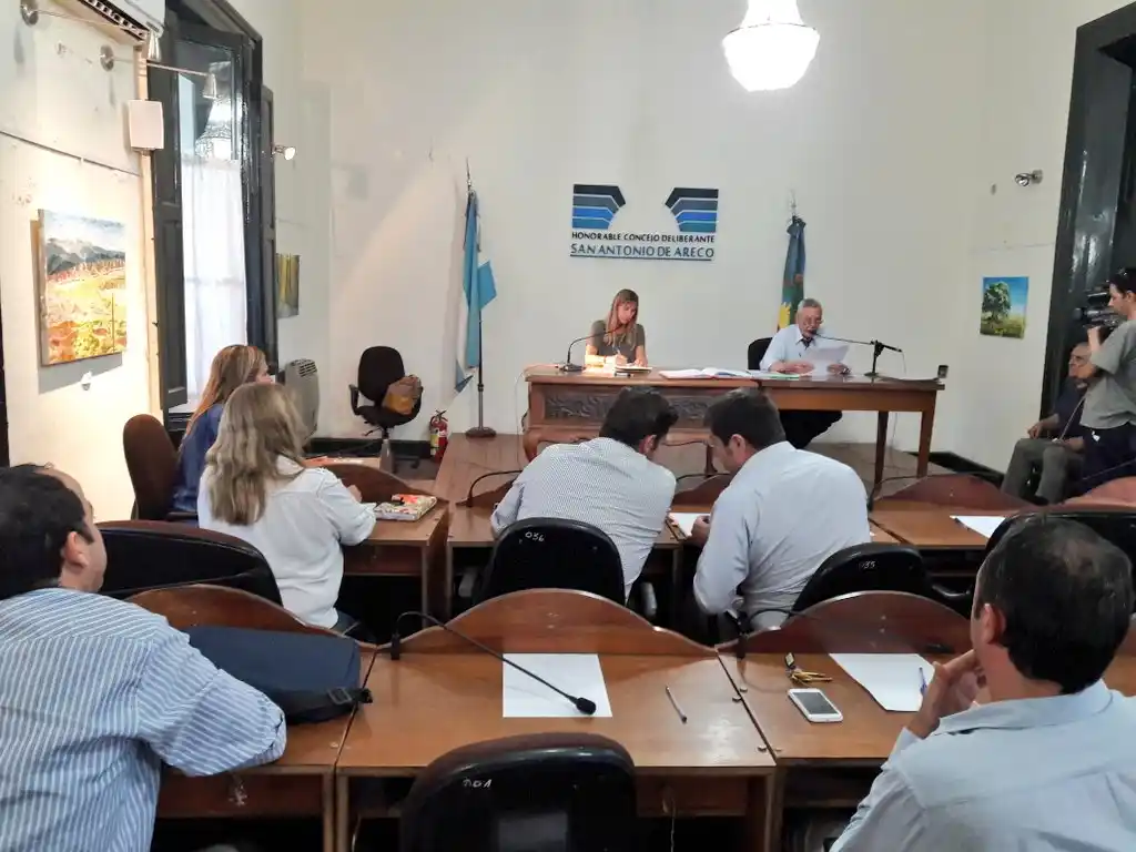 Concejo de San Antonio de Areco aun no elige autoridades: La UCR bonaerense rechazó trabas del bloque K