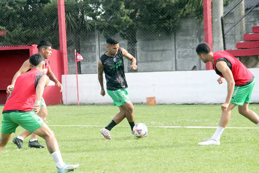 Practica en Barrio Norte. Realizaron entrenamientos de pretemporada