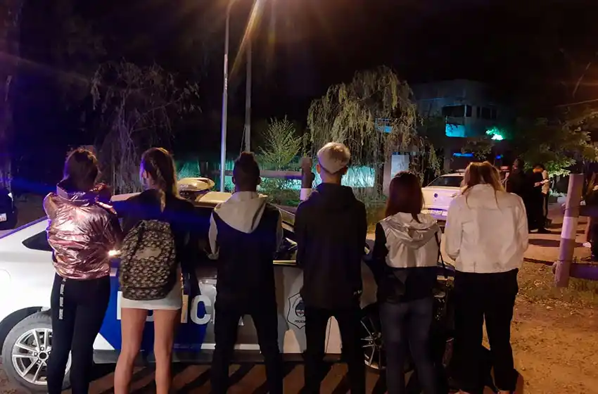 No escarmientan: en 48 horas organizan dos fiestas clandestinas en la misma casa