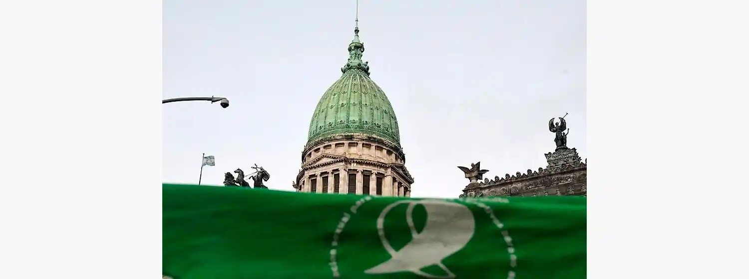 El proyecto de legalización del aborto recibirá dictamen hoy y se debatirá mañana en el recinto