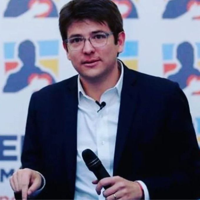 político muerto de Colombia 2