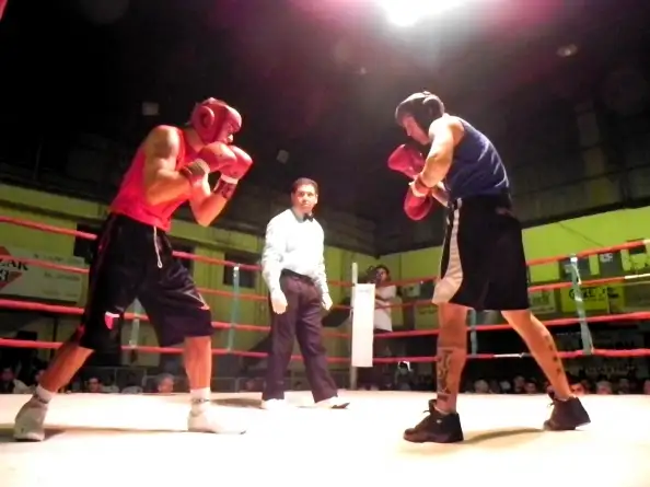 Noche de boxeo en el Club Unión Santo Tomé