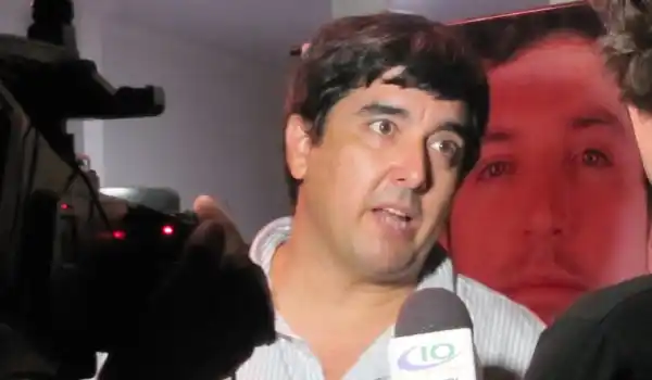 Fuertes, duro con Bordet	