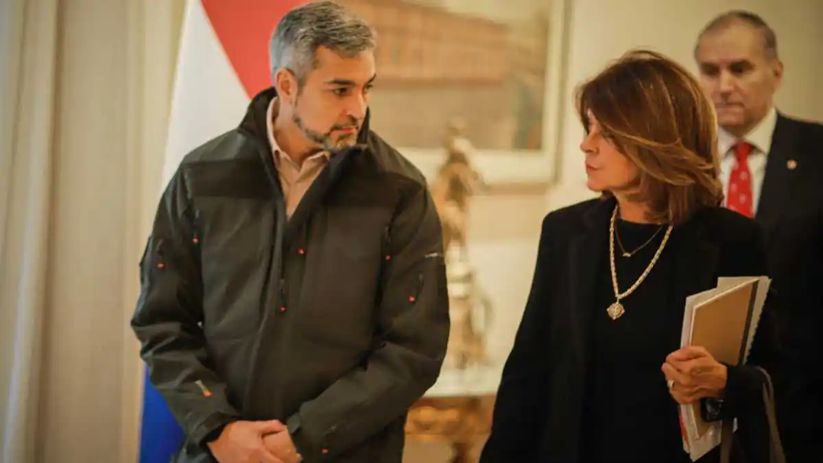 Tras asesinato del fiscal Pecci, vicepresidenta de Colombia se reúne con el presidente de Paraguay