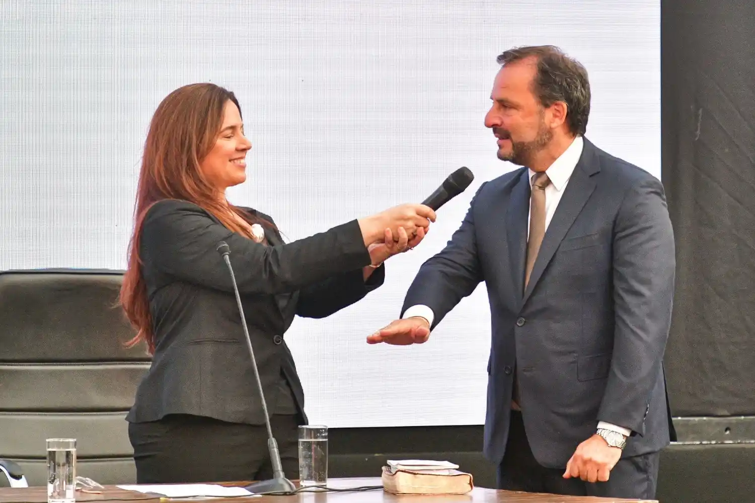 Sujarchuk jura por tercera vez