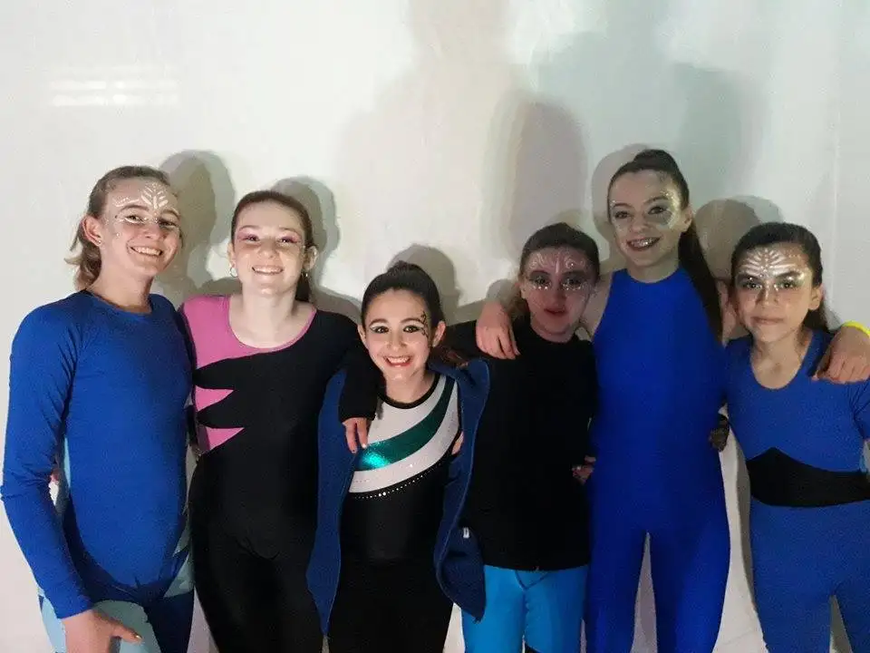 Clasificadas en su primera participación en torneos de acrobacia aérea
