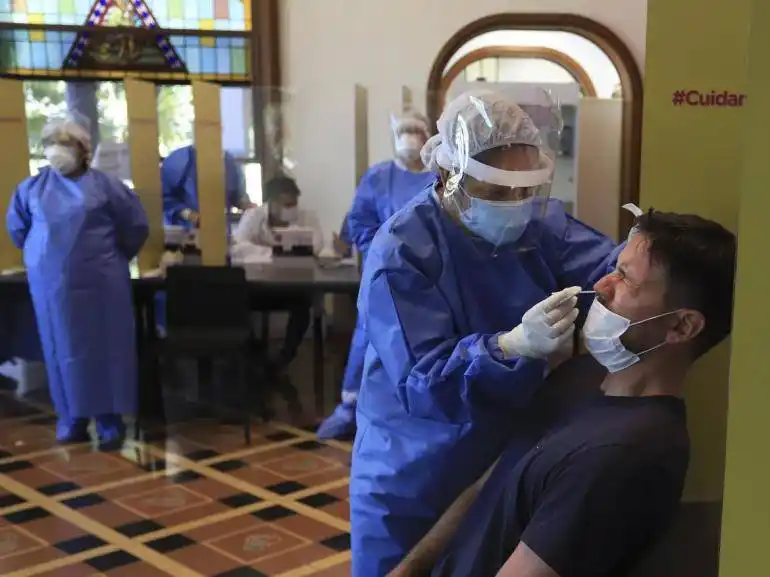Murieron 158 personas y 6.141 fueron reportadas con coronavirus en las últimas 24 horas