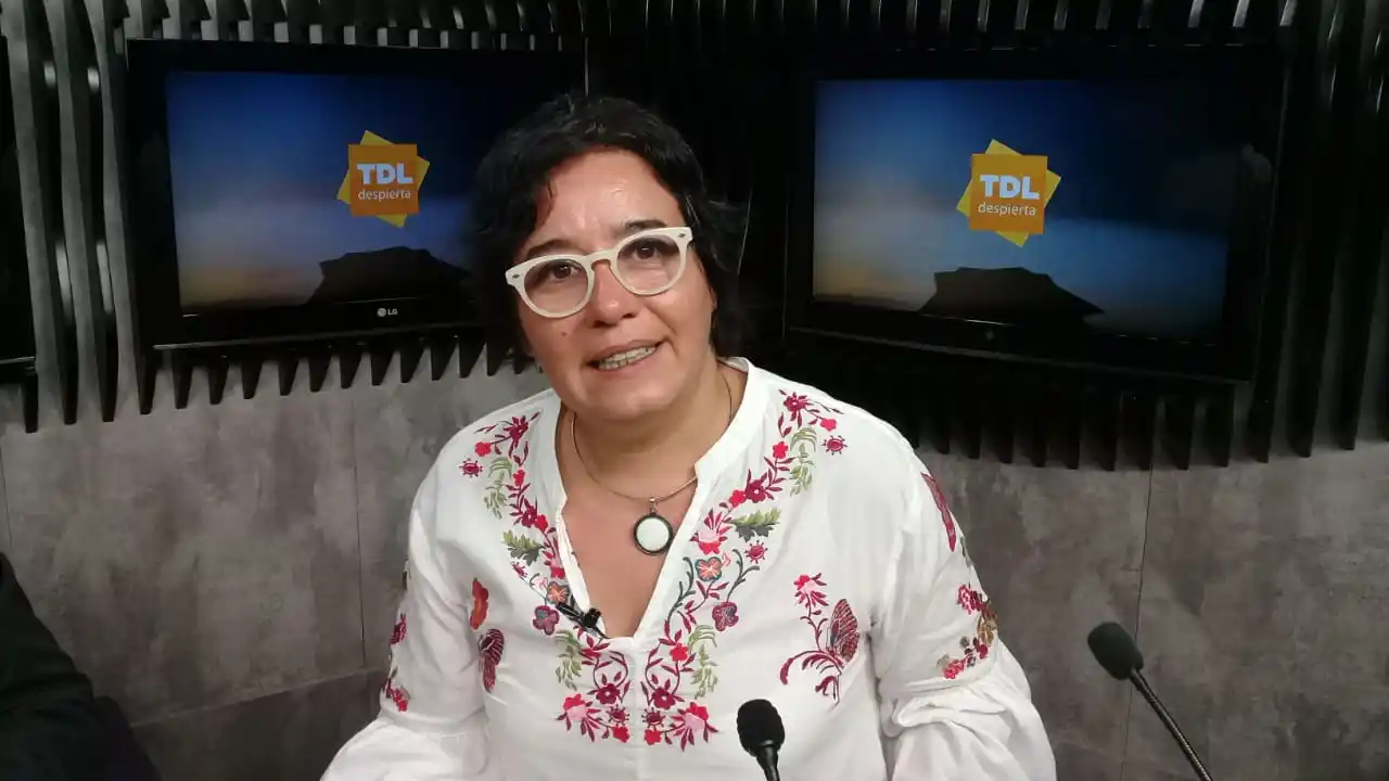 Corina Alexander en el desayuno de Tandil Despierta