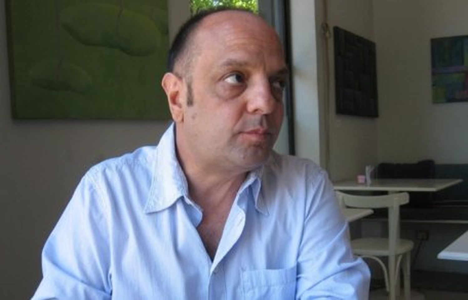 Baby Etchecopar se defiende: “Roberto Navarro me pegó de atrás”