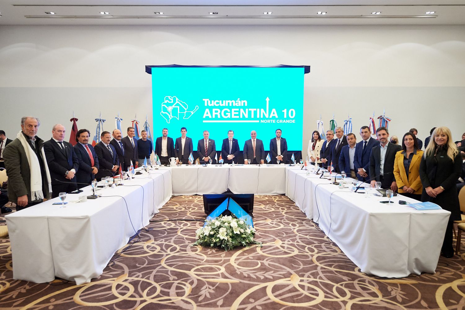 Manzur: "La inserción de la Argentina al mundo llegará desde el interior"