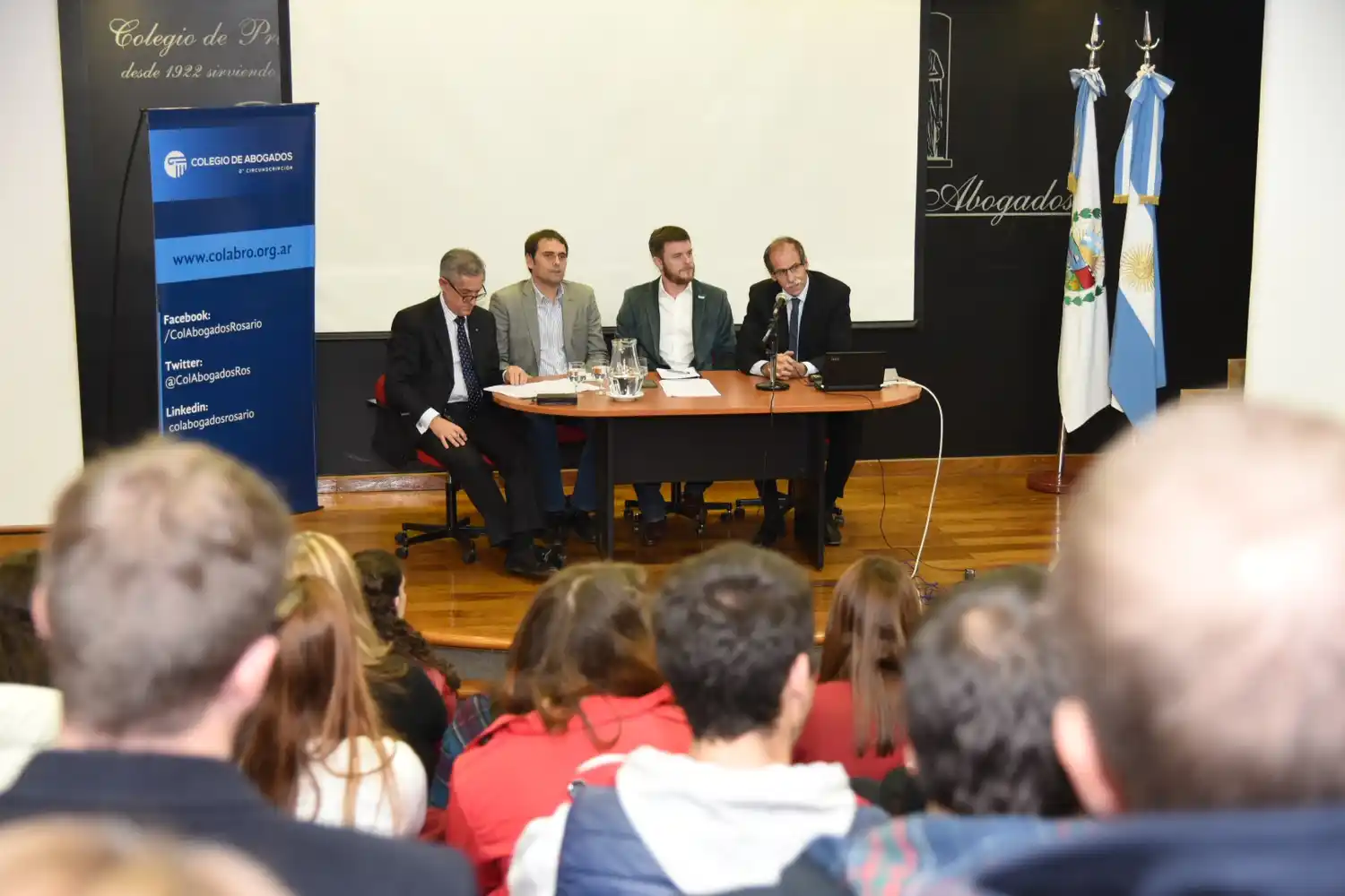 López Molina impulsa una ley de Derecho de Consumidores