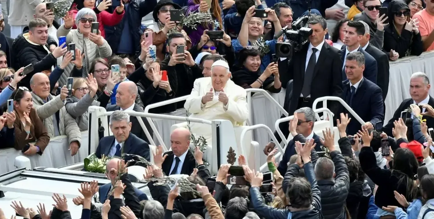 El Papa Francisco no participará del tradicional Vía Crucis de Semana Santa