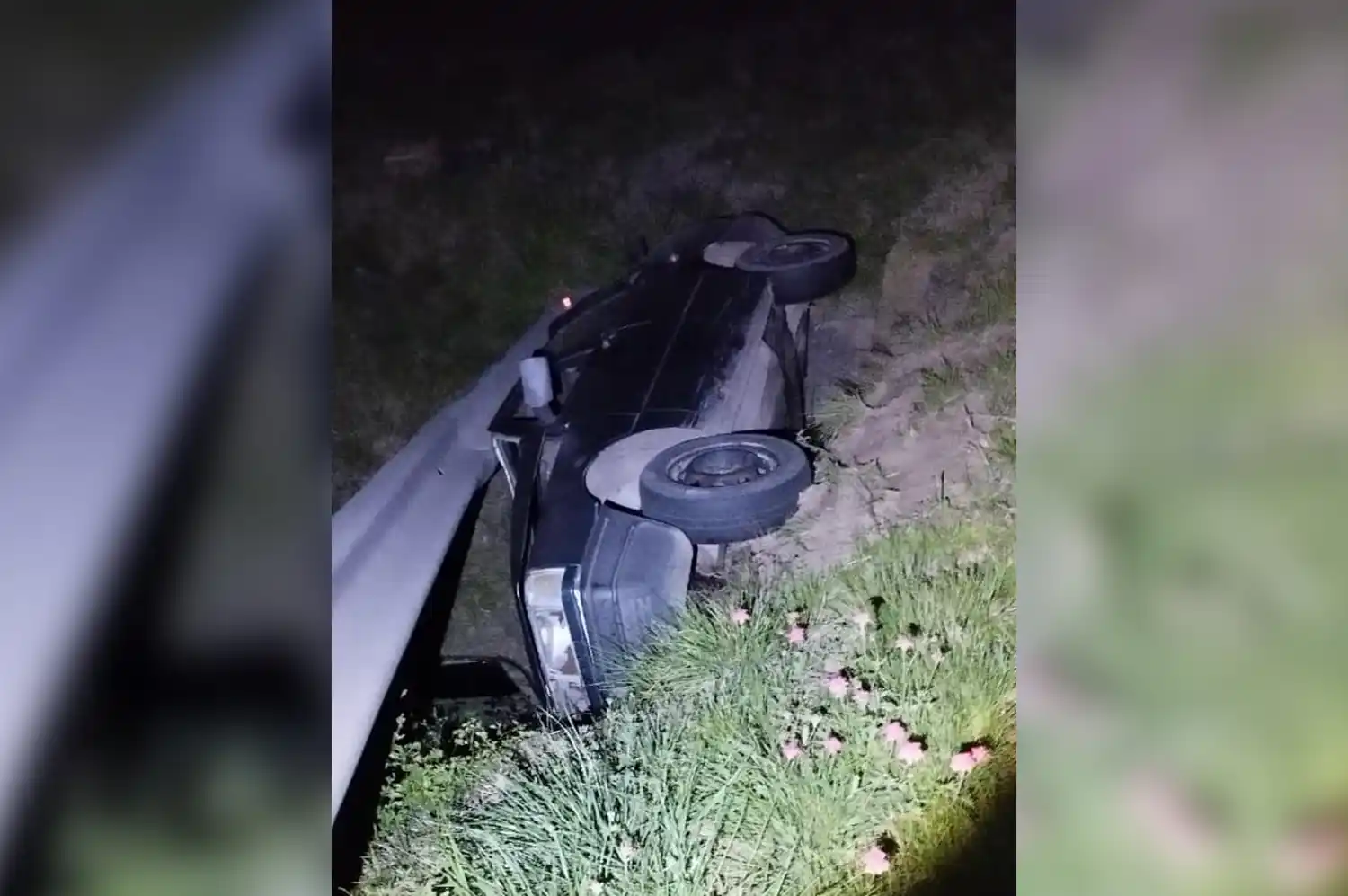 Tras un desperfecto eléctrico, un auto volcó en Ruta 34 y terminó en la banquina