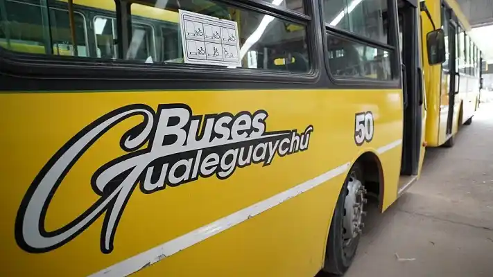 Las empresas de colectivos analizan afectar el servicio a partir del lunes