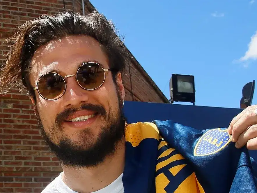 El exfutbolista Daniel Osvaldo fue internado de urgencia y permanece en terapia intensiva