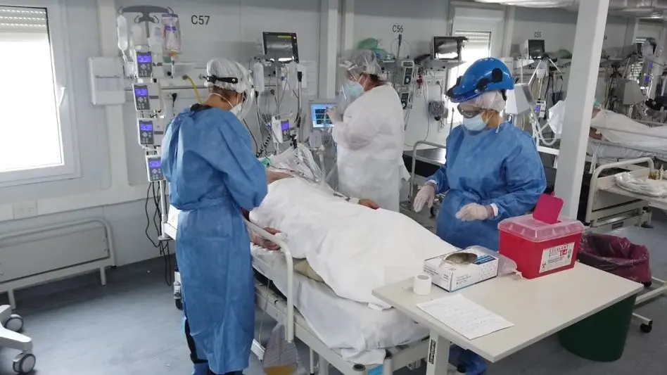 "En los últimos días hubo un pequeño descenso de la curva de contagios"