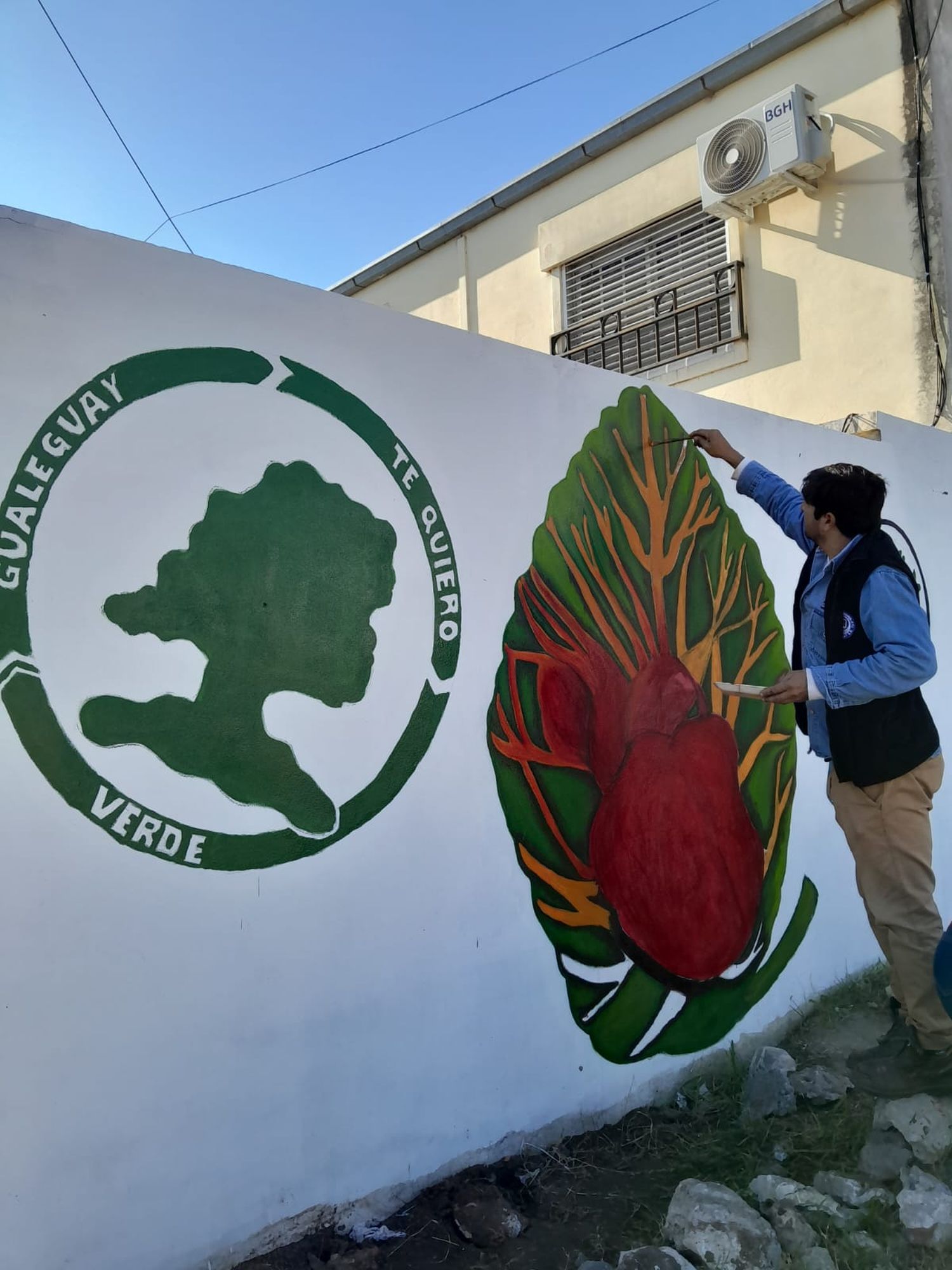 Se realizó un mural por el “Día del Medio Ambiente”