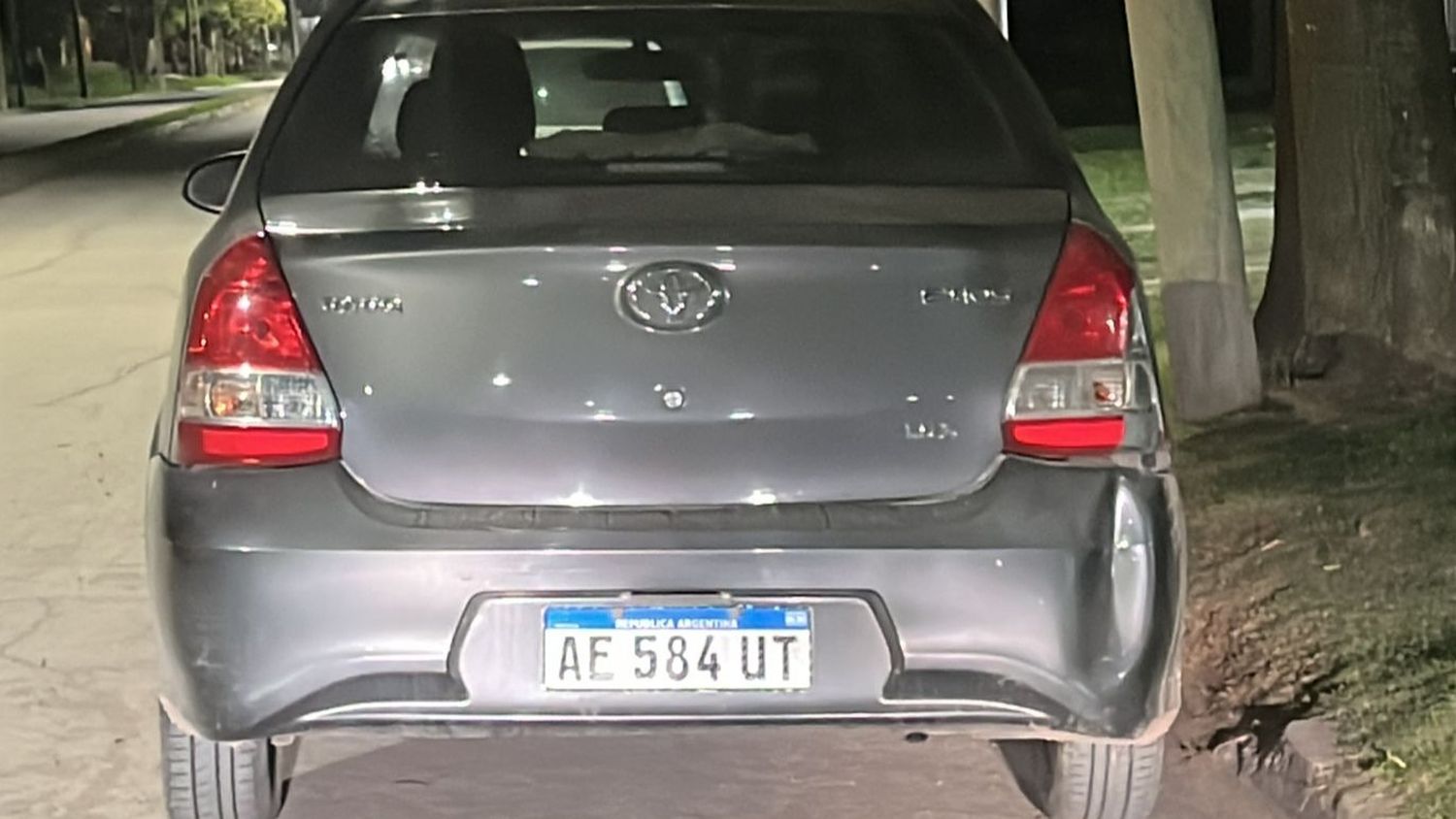 Golpe al delito automotor en Necochea: secuestran un auto robado y detienen a un sospechoso