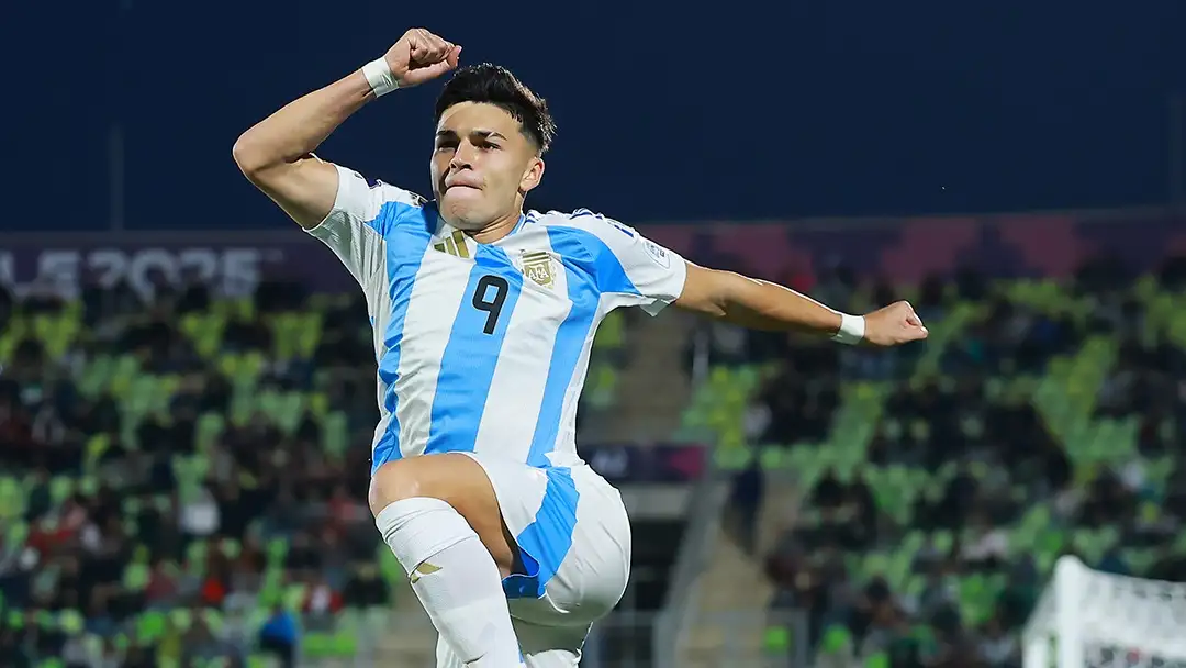 Sarco lleva tres goles en dos partidos.