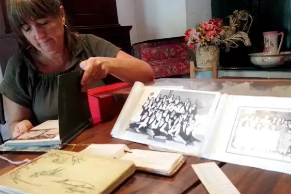 La hermana de dos detenidas desaparecidas donó objetos para el Museo de la Memoria