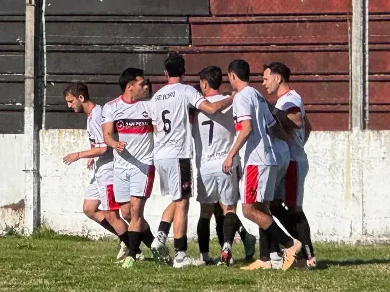 La selección de San Pedro recibirá a San Nicolás. Buscará un buen resultado que le permita definir la serie a favor la próxima semana. OH: La Opinión