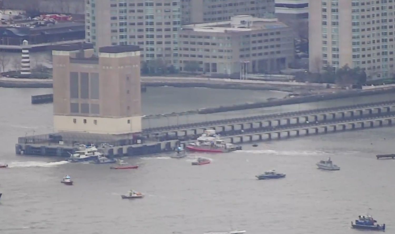 Turistas españoles mueren al estrellarse un helicóptero en Nueva York: esto sabemos