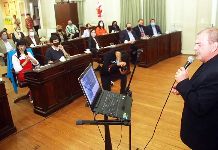 Música y unos pocos proyectos tratados en el Concejo Deliberante