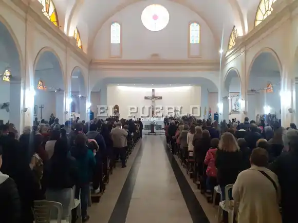 Monseñor Puiggari destacó el valor de la oración y la Cruz en su sermón