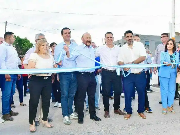 Samaniego: “A pesar de la crisis 
el gobernador sigue construyendo”