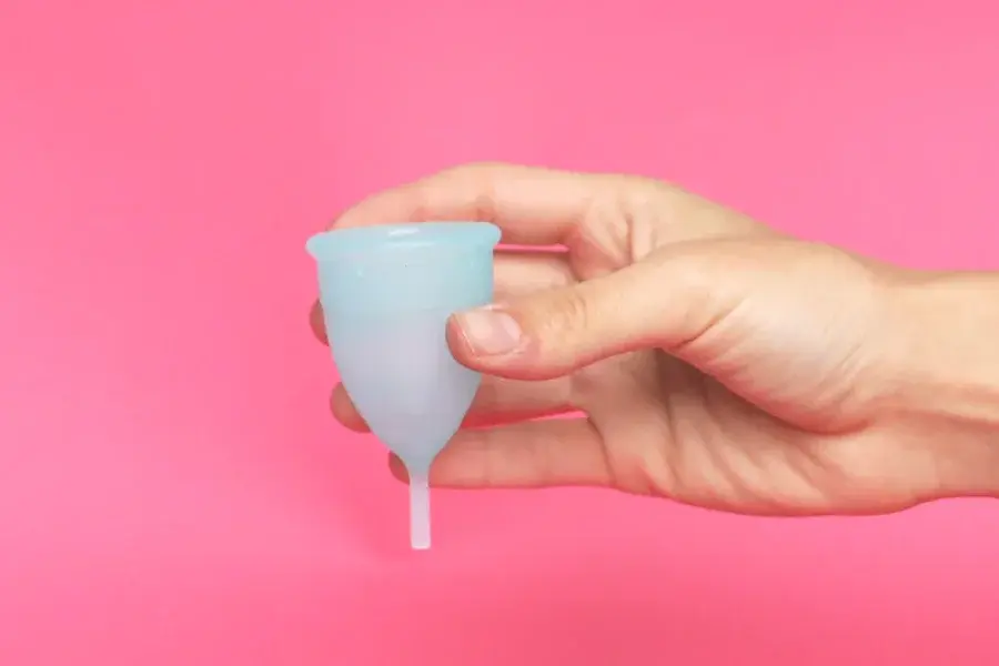 Empresas pioneras en fabricar copitas menstruales en riesgo por nuevos requisitos de Anmat