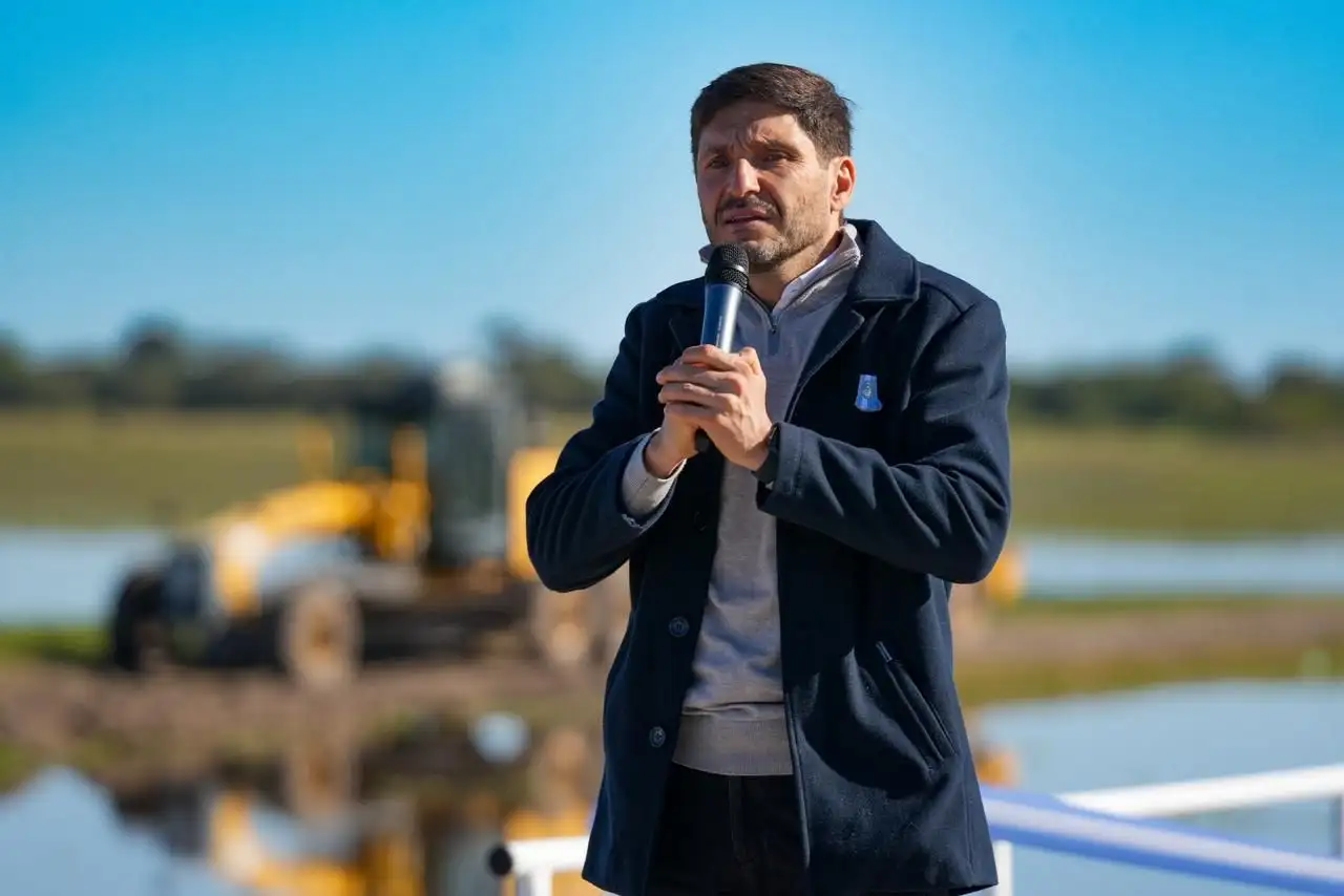 Pullaro inauguró un puente clave para la producción en el norte provincial