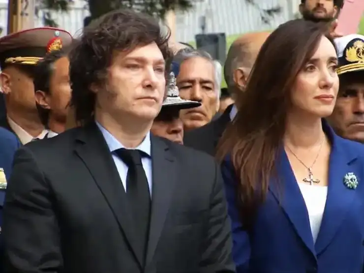 Javier Milei y Victoria Villarruel en una foto de archivo durante el homenaje a los Caídos en Malvinas. Foto: Diario Perfil.