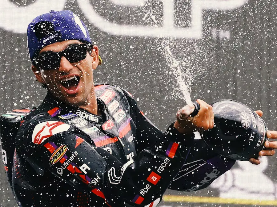 Jorge Martín ha vuelto a ganar una carrera de domingo 588 días después de hacerlo en el GP de Indonesia 2024. Foto:AS