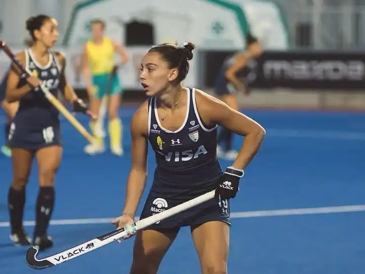 Brisa Bruggesser anotó un gol en el debut.