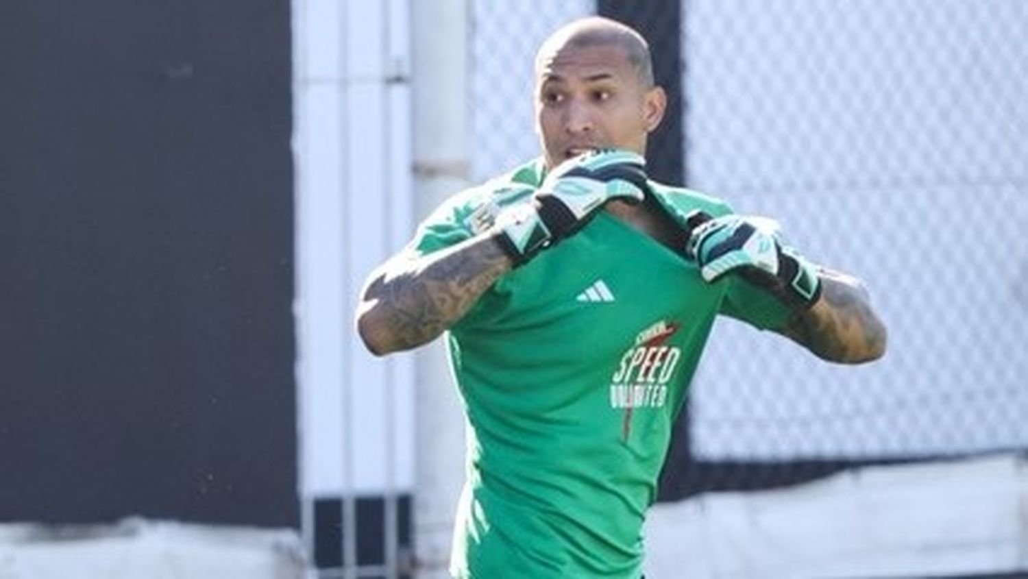 Riestra pasó por penales