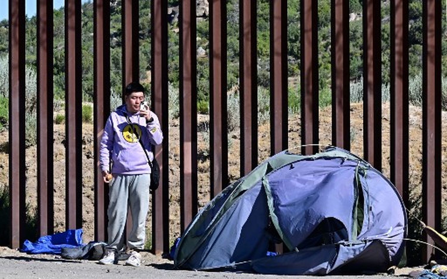 DETENCIONES Y DEPORTACIONES MASIVAS: las claves de la política migratoria de Trump (+Detalles)