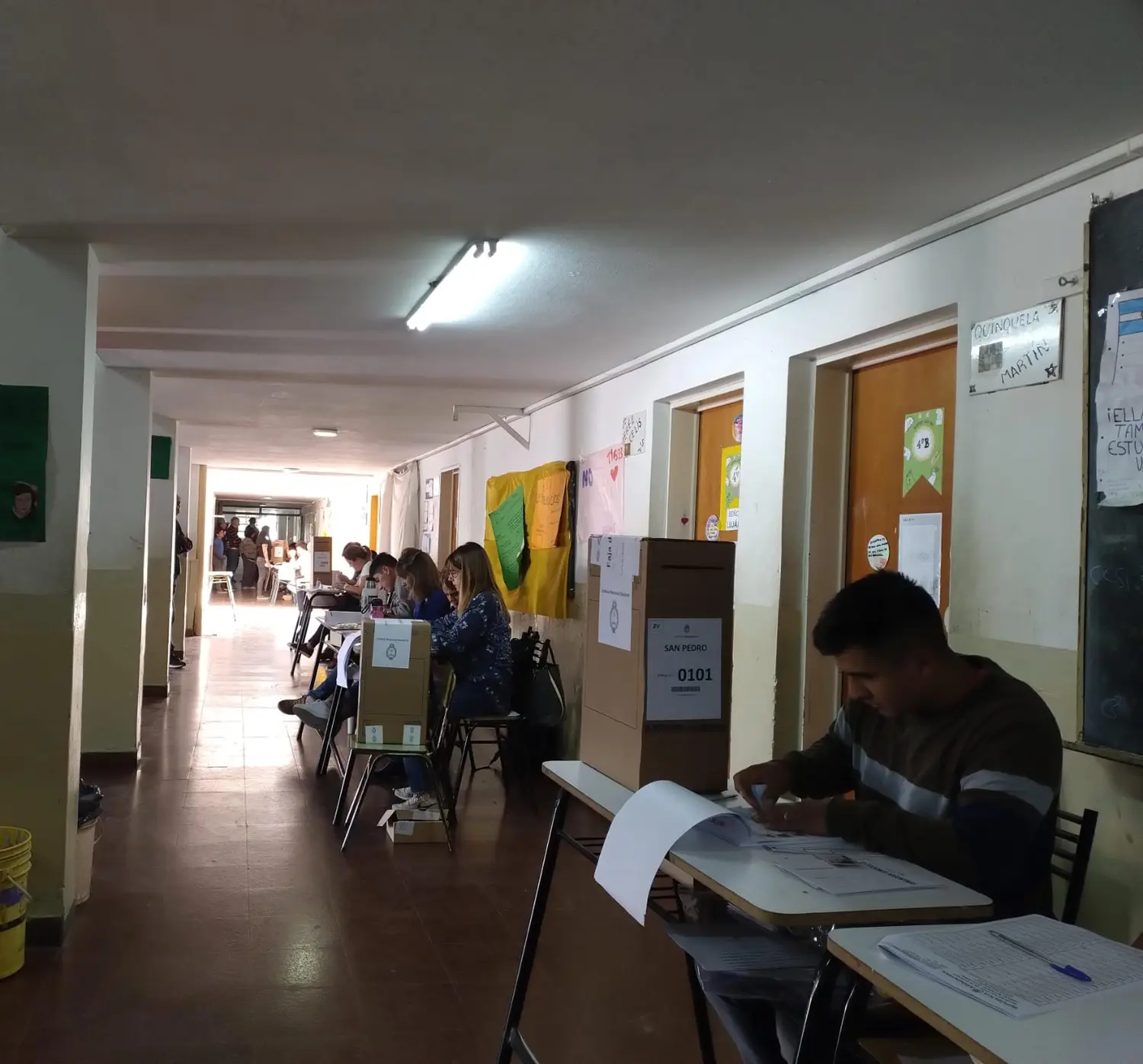Escuela 4: “Mucha gente vino temprano”